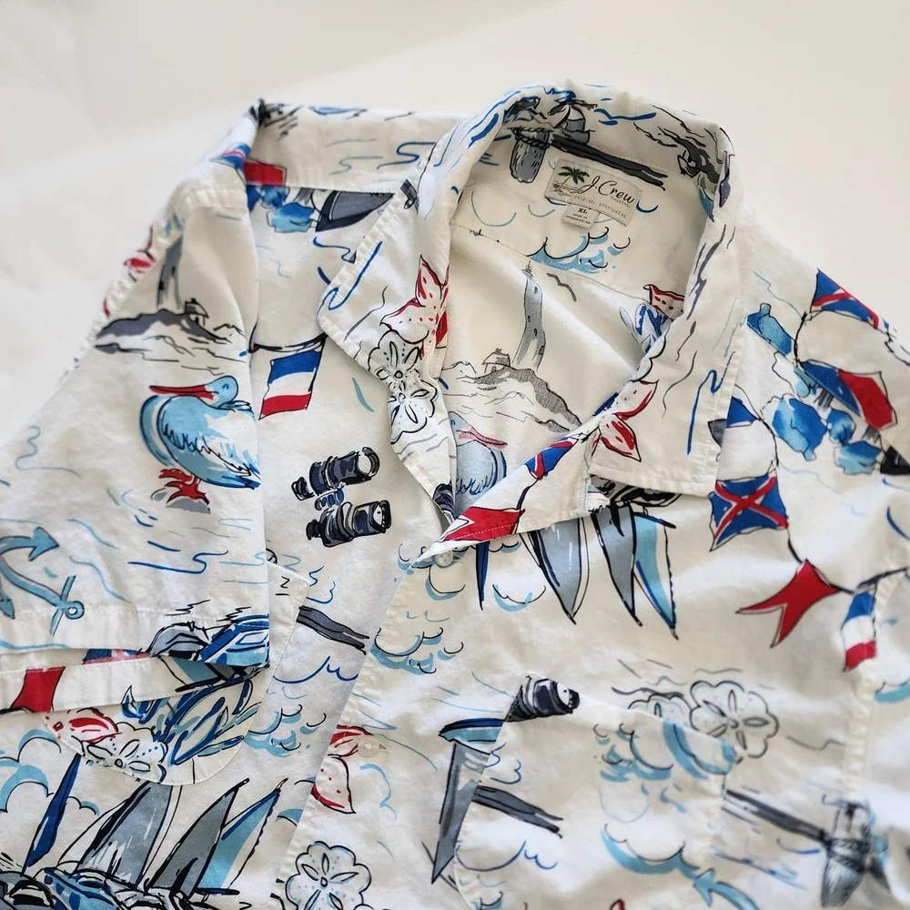 J. Crew‎ short sleeve button front Hawaiian shirt white blue mens size XL boats
